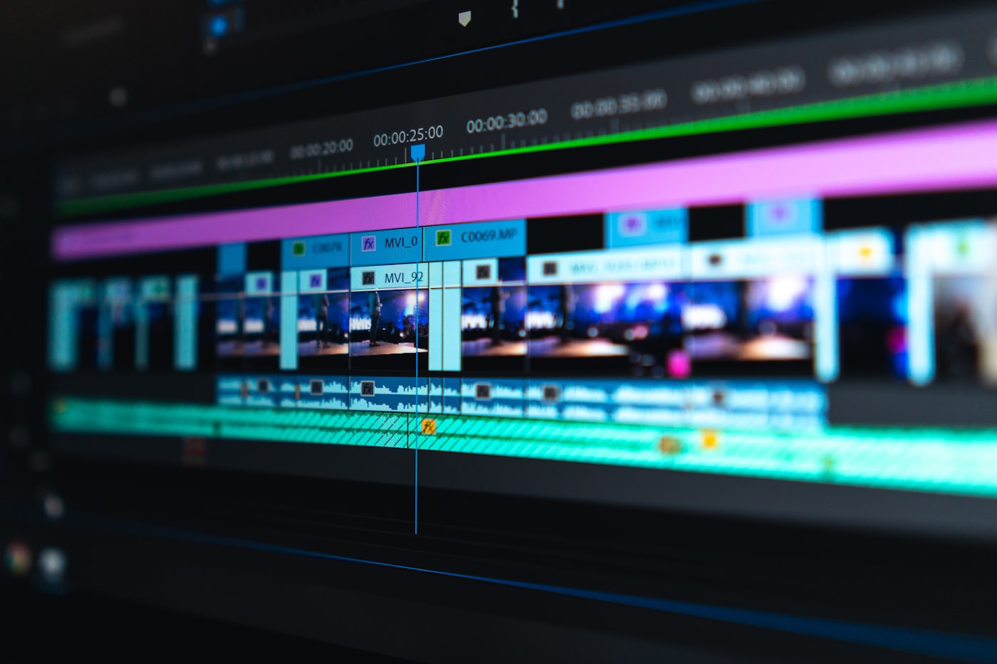 Montage vidéo sur une ligne de temps